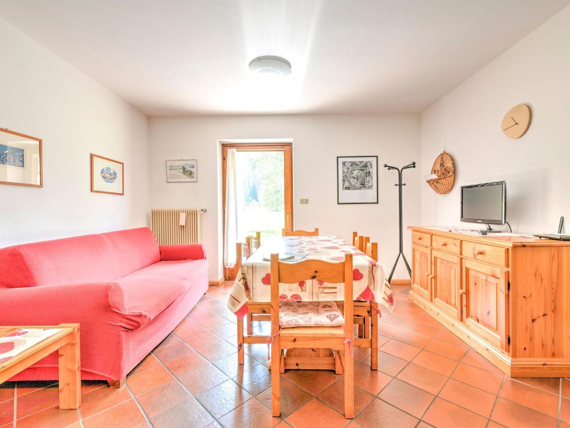 Spacious Chalet With Garden Near Ski Area In Tyrol Pozza di Fassa Buitenkant foto