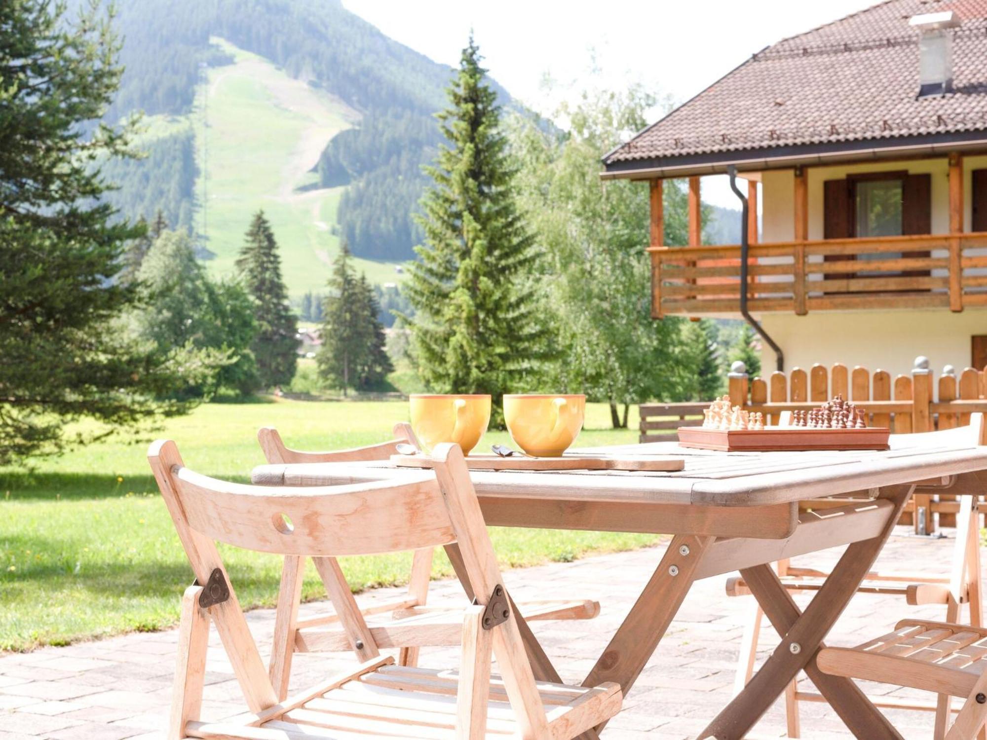 Spacious Chalet With Garden Near Ski Area In Tyrol Pozza di Fassa Buitenkant foto